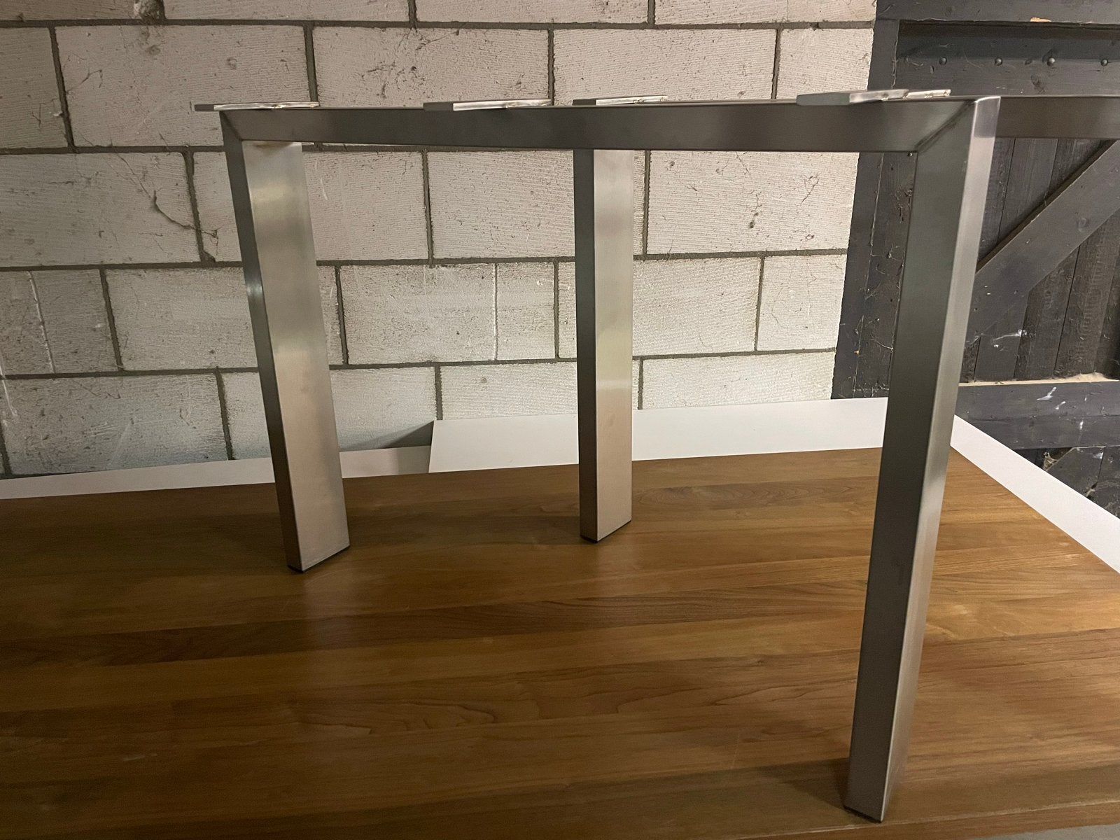 RVS geborstelde tafelpoten 71x95 cm, koker 4x10 cm, Ophalen, Tafelpoot, Gebruikt, 50 tot 100 cm