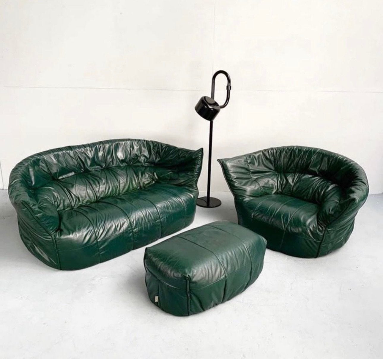 Ligne Roset Michel Ducaroy Brigantin Lounge Set ’80s, Huis en Inrichting, Banken | Bankstellen, Ophalen, Gebruikt, Postmodern • Vintage Design • Ligne Roset • Michel Ducaroy