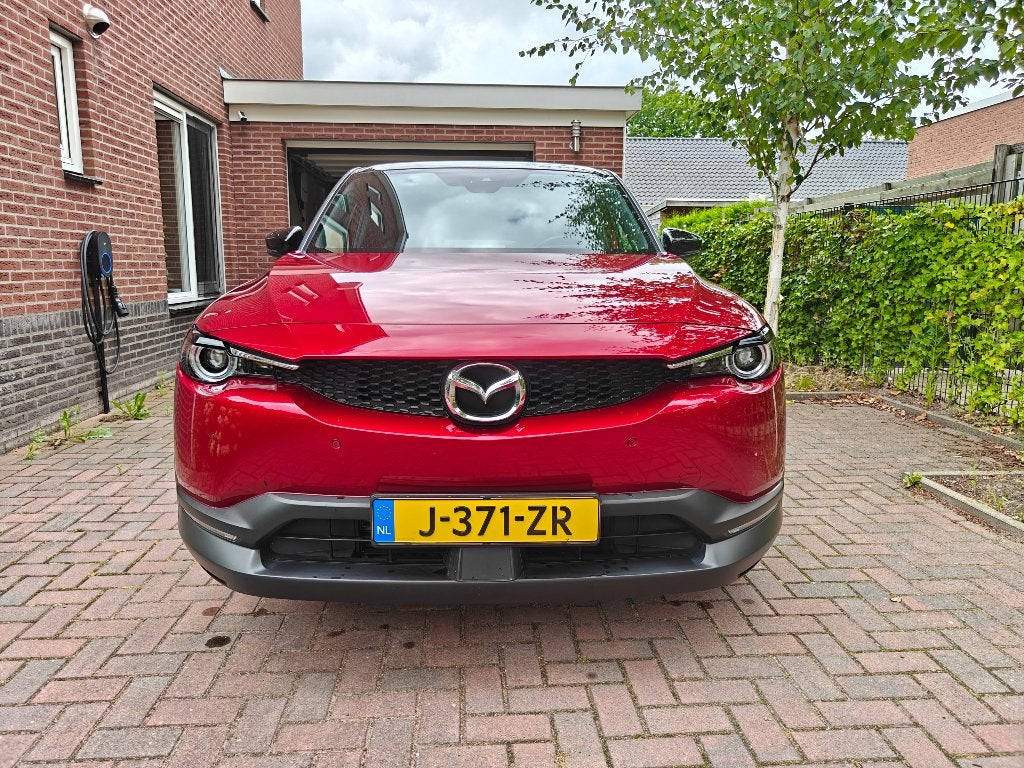 Mazda MX-30 E-skyactiv 145pk 2020 Rood First edition SOH 94%
