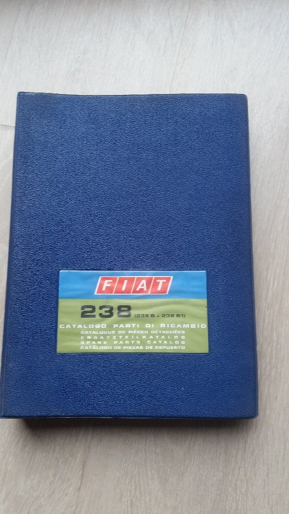 Fiat 238 onderdelenboek. Boek met de mechanische onderdelen, Ophalen of Verzenden