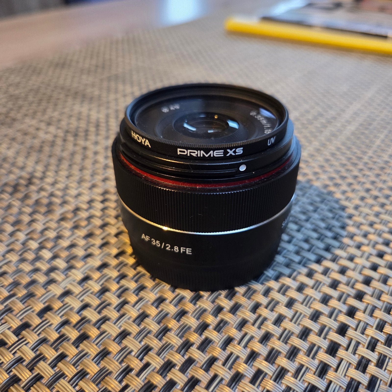 Foto 2 van Samyang FE 35mm f/2.8 (Sony)  lens met UV filter