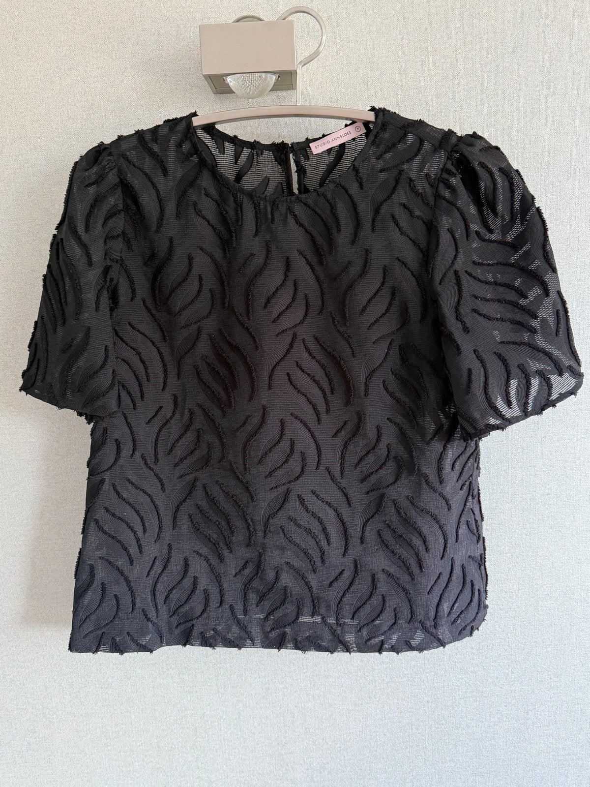 Schitterende Studio Anneloes top met korte mouwen, maat M, Maat 38/40 (M), Zwart, Ophalen of Verzenden, Zo goed als nieuw