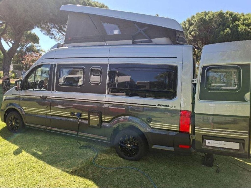 Hymer Eriba 600 2027 8G-AUTOMAAT-LEER-LED-17'', Caravans en Kamperen, Ringverwarming, Bedrijf, Diesel, Tot en met 3