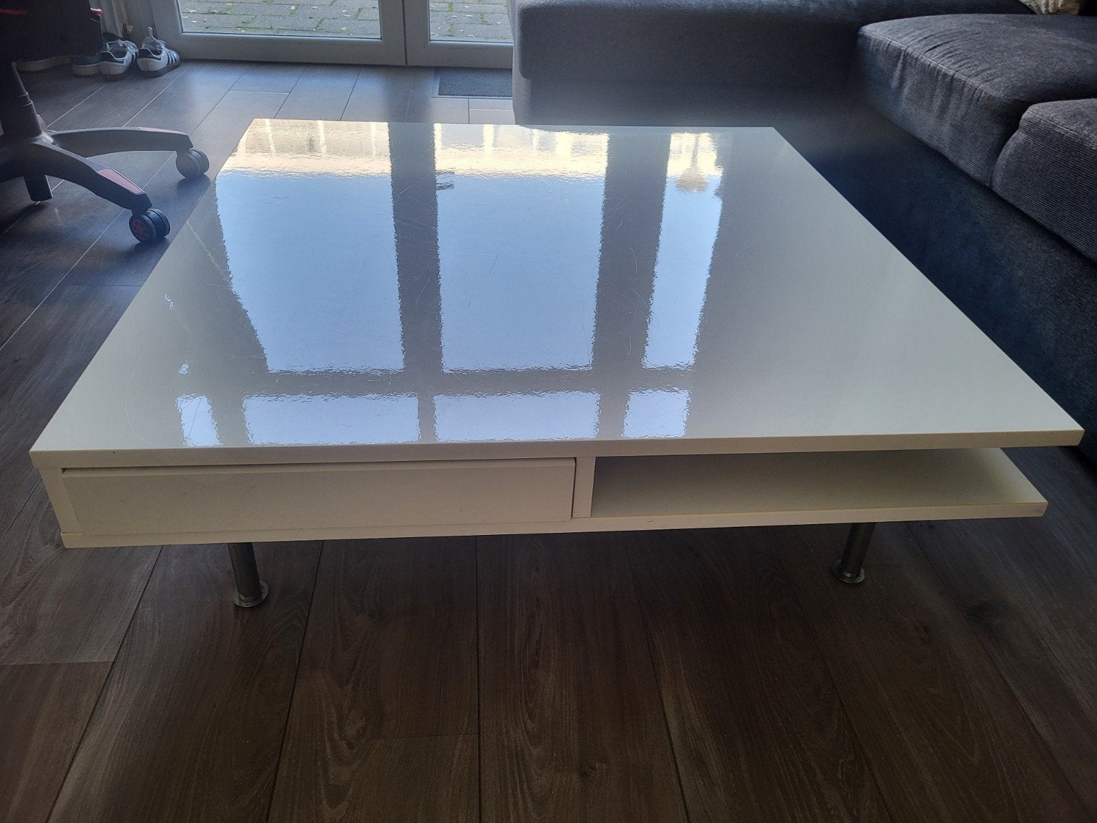 TOFTERYD salontafel – hoogglans wit, Ophalen