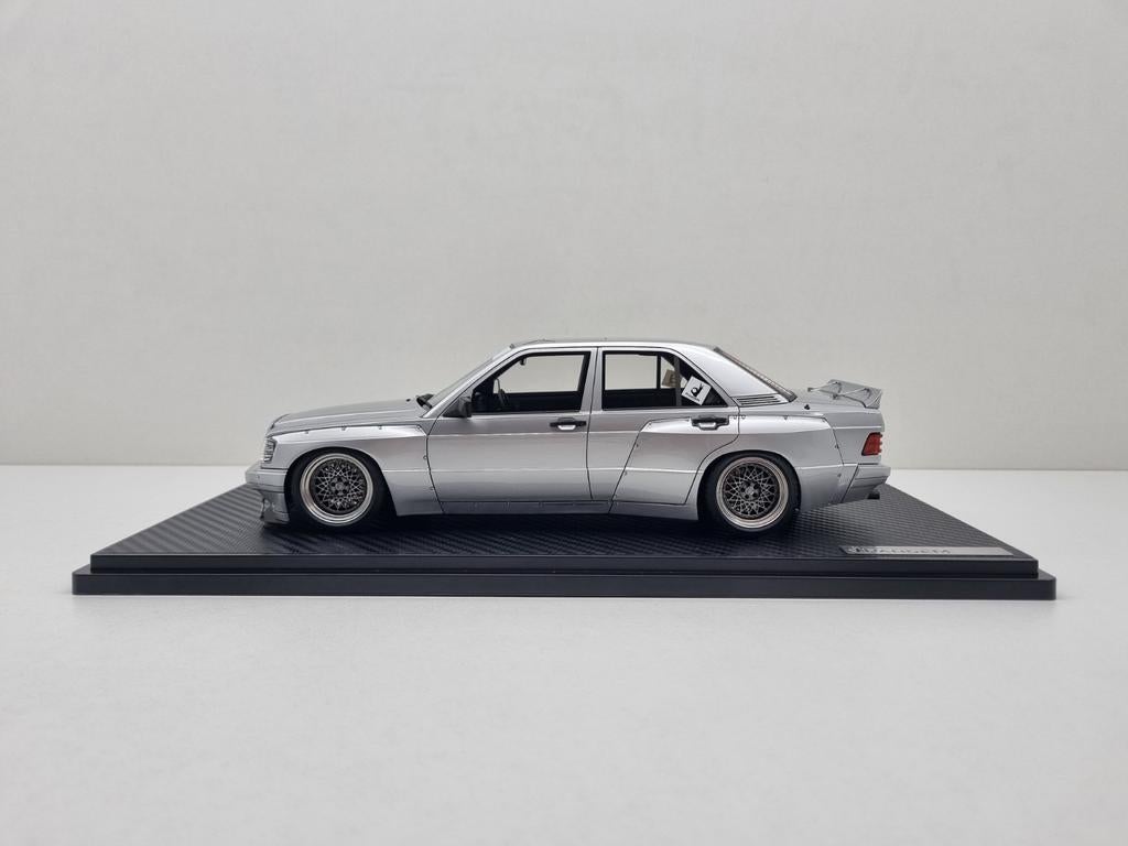 Ignition Model
Mercedes-Benz E190 Pandem Rocket Bunny 1:18 N, Ophalen of Verzenden, Nieuw, Auto