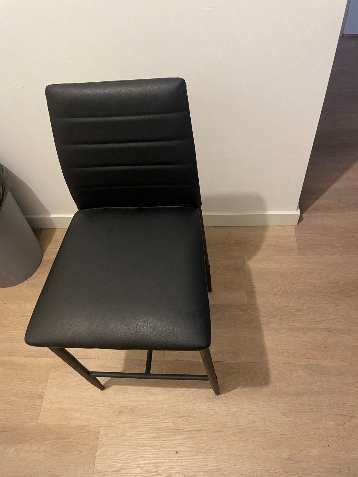 4 barkrukken, zwart, zithoogte 65cm, Ophalen, Gebruikt, Met voetsteun, 60 tot 90 cm