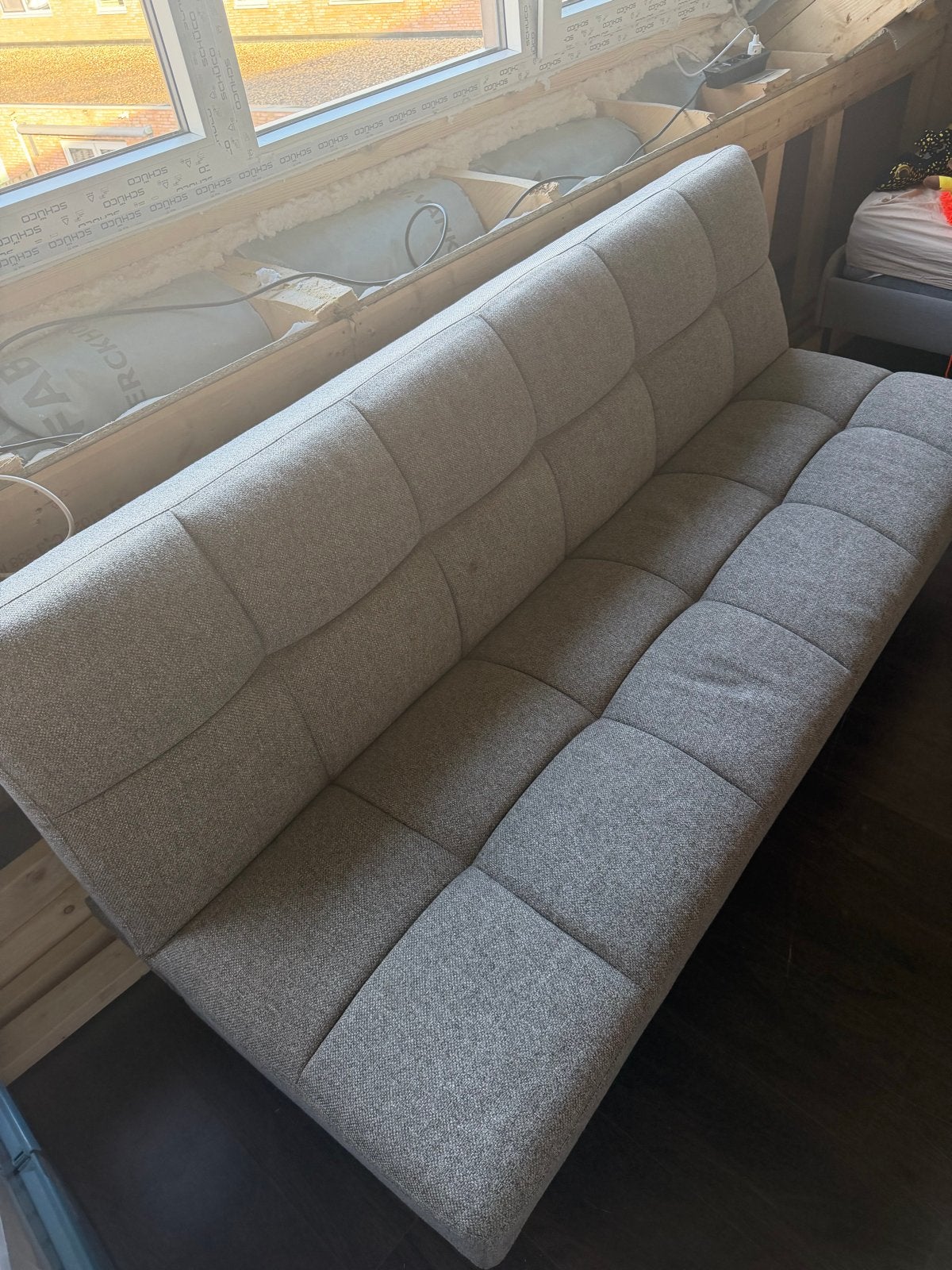 Slaapbank NEJEDE lichtgrijs - JYSK, Ophalen, Tweepersoons, Zo goed als nieuw, 180 cm