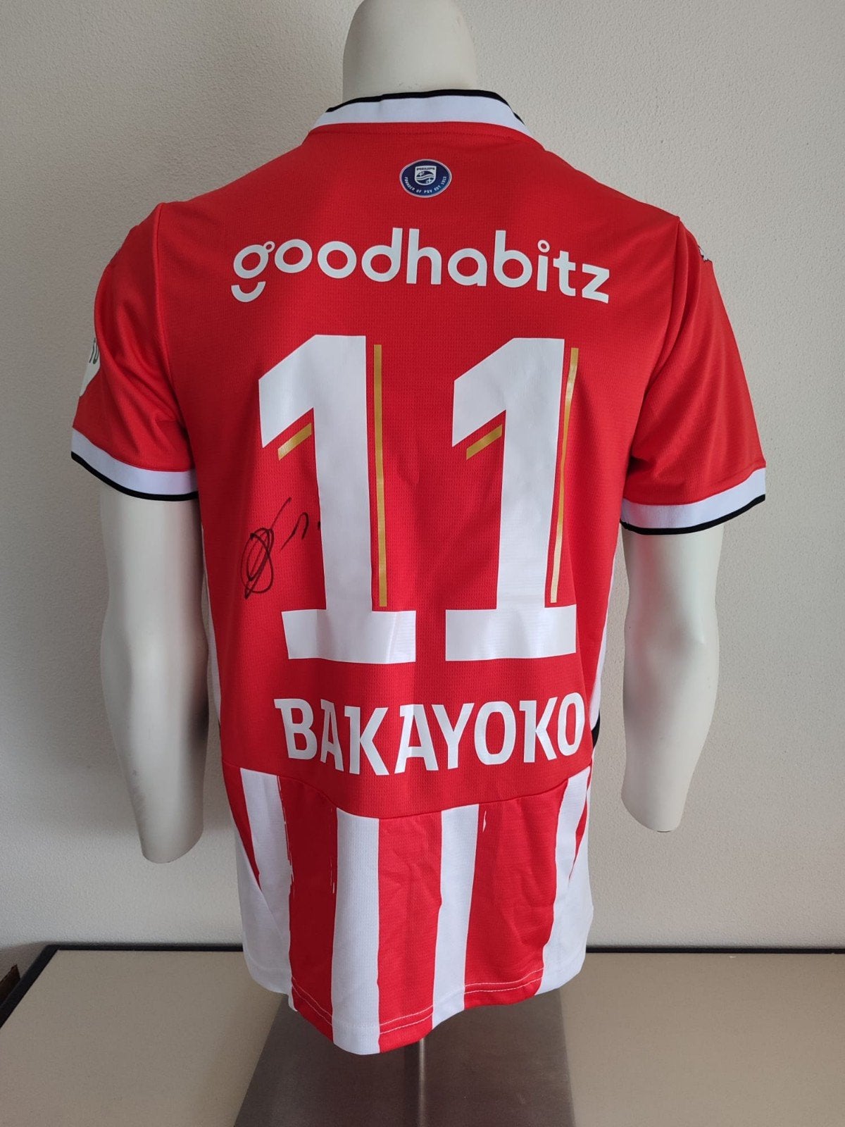 Gesigneerd PSV shirt door Bakayoko met COA en fotobewijs, Ophalen of Verzenden, Zo goed als nieuw, PSV, Shirt
