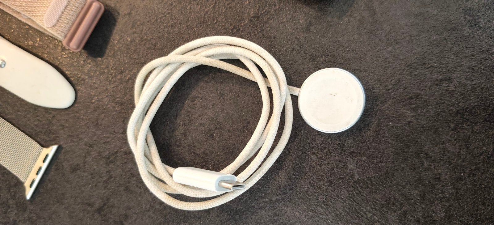 Foto 3 van Apple Watch SE GPS 40mm Zilver met extra bandjes