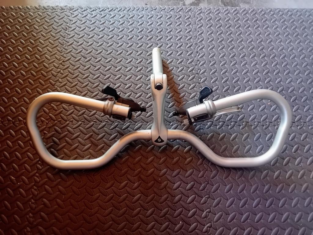 Compleet Vlinderstuur, Fietsen en Brommers, Fietsonderdelen, Stuur, Ophalen of Verzenden, Zo goed als nieuw, Aluminium