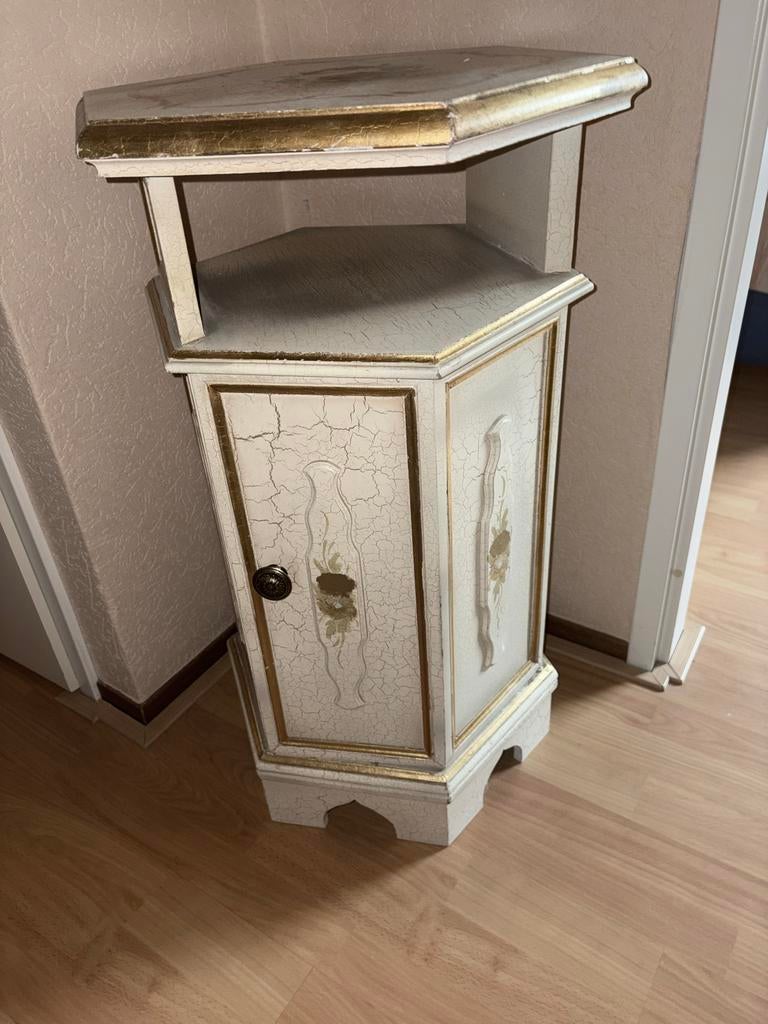 Crackle-look kastje met goudkleurige accenten, Ophalen