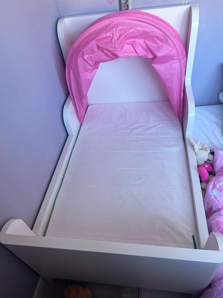 Peuterbed ( meegroeibed) Ikea, Ophalen, 70 tot 85 cm, Zo goed als nieuw, Matras