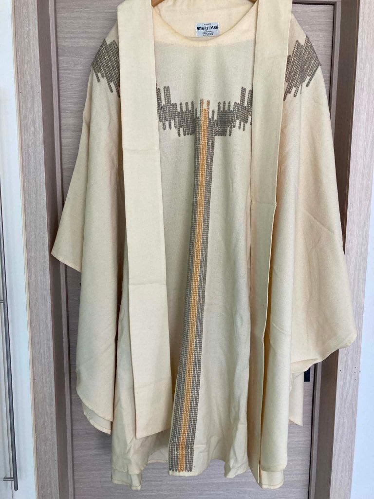 Witte kazuifel Arte Grosse met onderstola, gouddraad, Ophalen of Verzenden