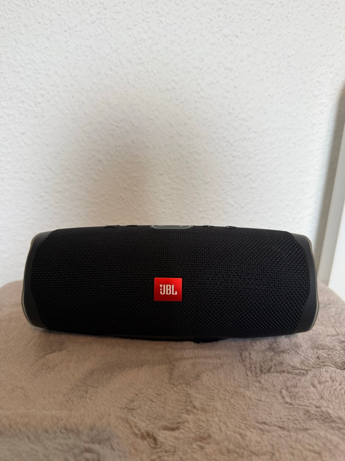 JBL Charge 4 Speaker met oplader, Gebruikt, JBL, Ophalen of Verzenden, Draagbare speaker