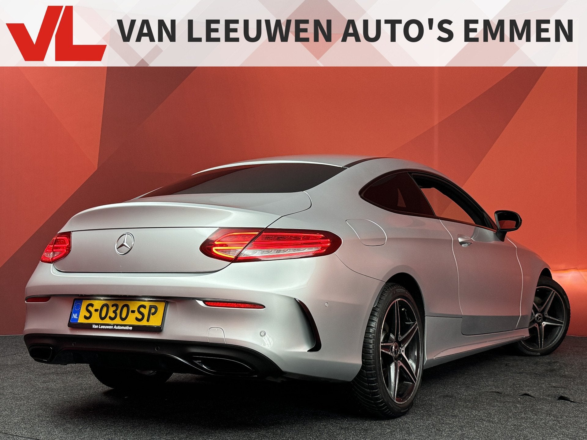 Mercedes-Benz C-Klasse Coupé 220 d Premium Plus | AMG | Bur, Auto's, Automaat, Achterwielaandrijving, 4 cilinders, Met garantie (alle)