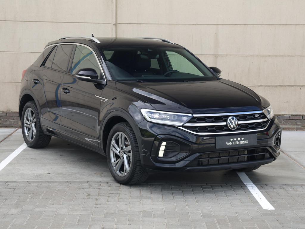 Volkswagen T-Roc 1.0 TSI R-Line 110PK | Led plus | Trekhaak, Auto's, Volkswagen, Voorwielaandrijving, Gebruikt, Zwart, Bedrijf