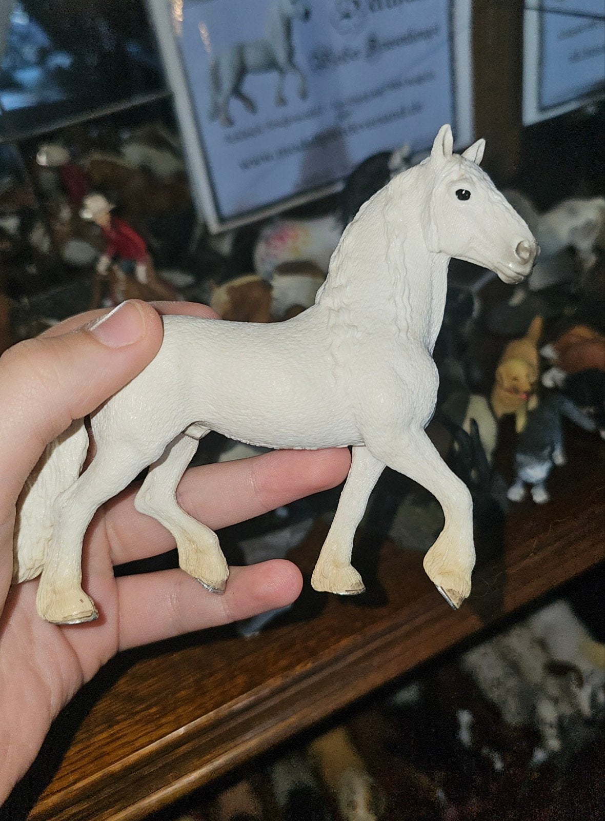 schleich witte fries, Ophalen of Verzenden, Zo goed als nieuw, Paard, Beeldje of Figuurtje