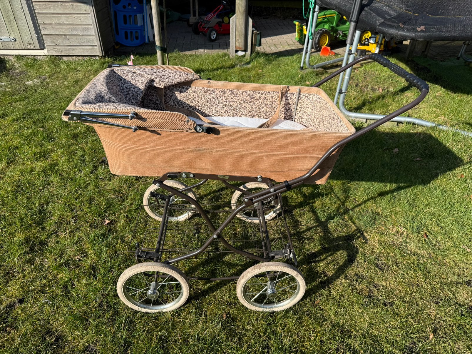 Vintage kinderwagen met matras, Kinderen en Baby's, Kinderwagens en Combinaties, Gebruikt, Met reiswieg, Ophalen, Kinderwagen