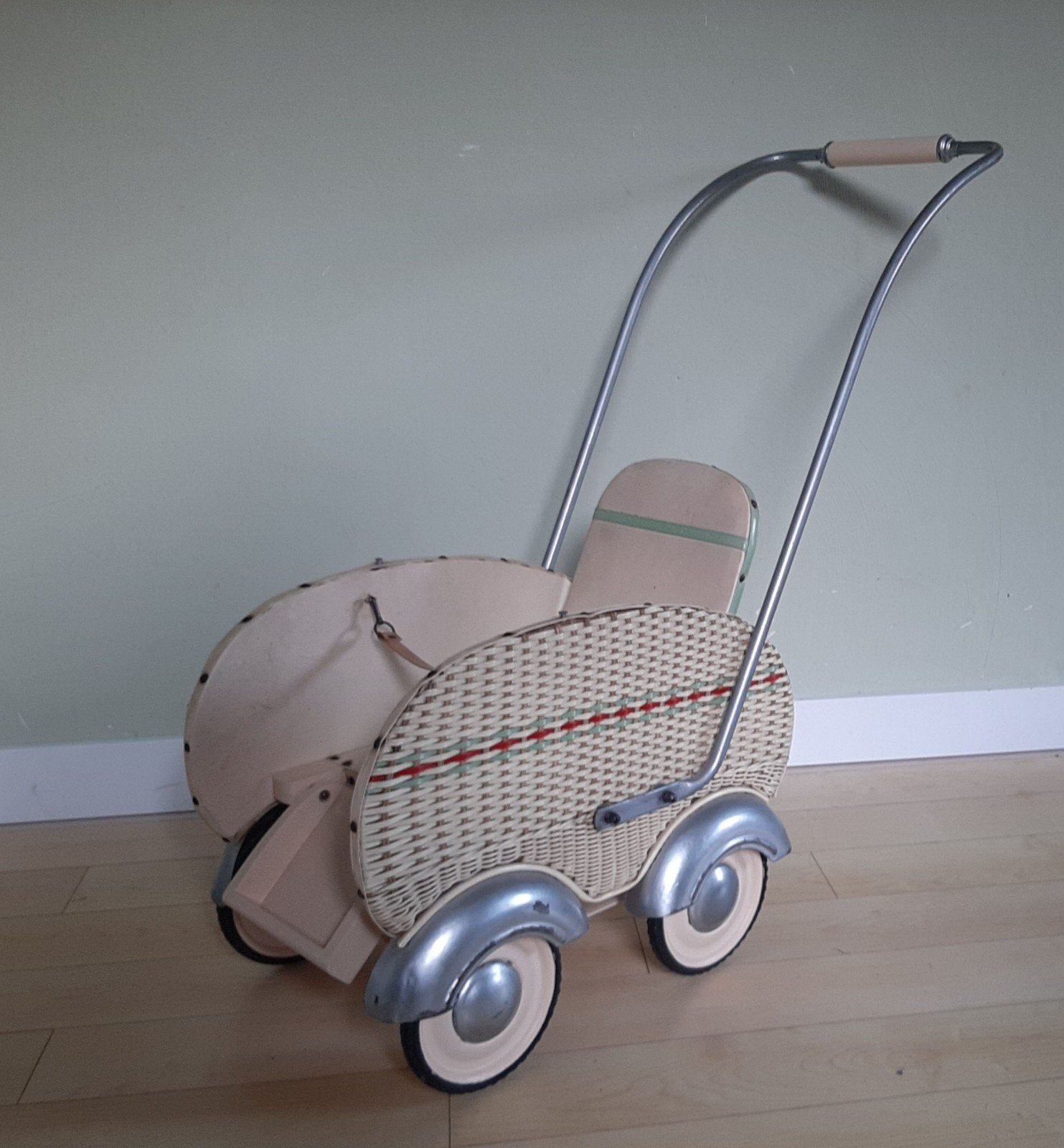 Vintage poppenwagen - riet en metaal, Ophalen, Gebruikt, Overige typen