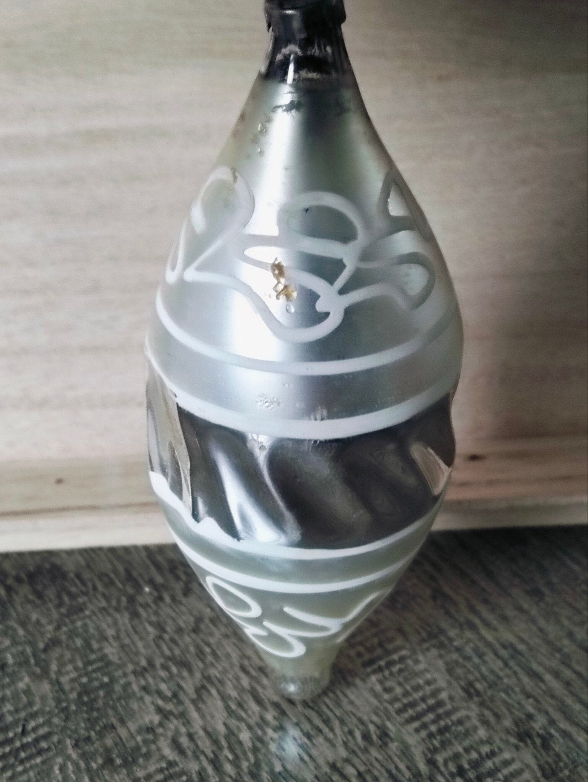 Oude glazen kerstbal ribbel pegel zilverkleurig, Diversen, Kerst, Ophalen of Verzenden, Gebruikt