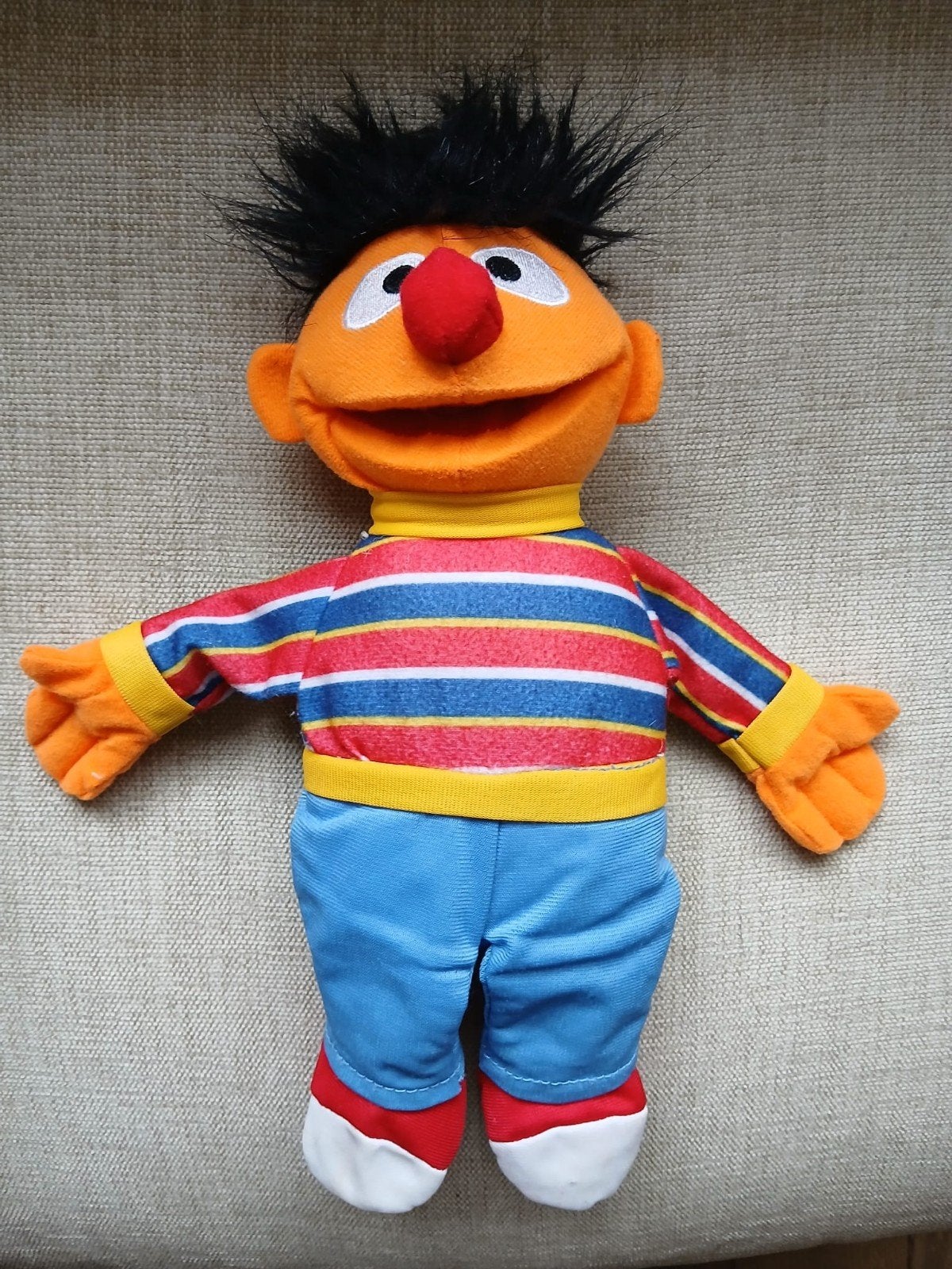 Sesamstraat knuffel Ernie 30 cm., Ophalen of Verzenden, Gebruikt, Overige typen, Middelgroot (20 tot 80 cm)
