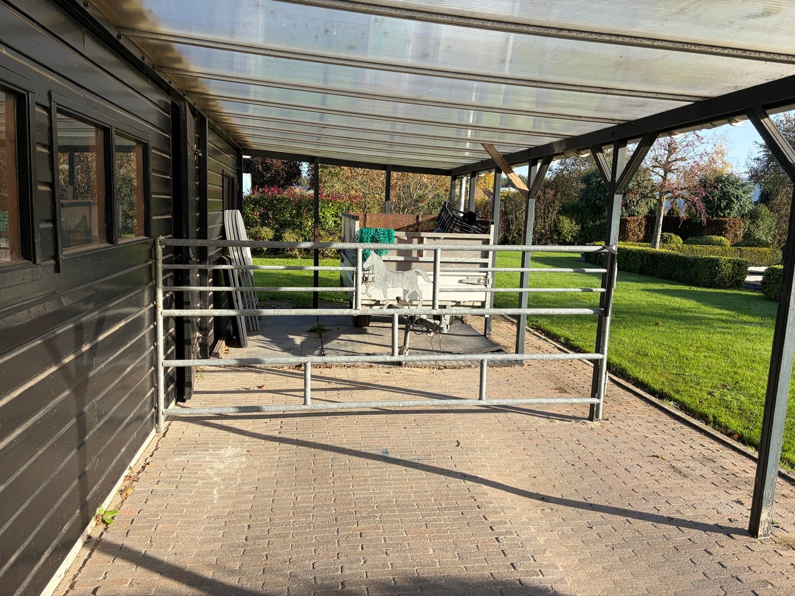 Metalen hekwerk met paardmotief - 2,98 x 1,21m, Ophalen, Met poort, Gebruikt, Overige typen