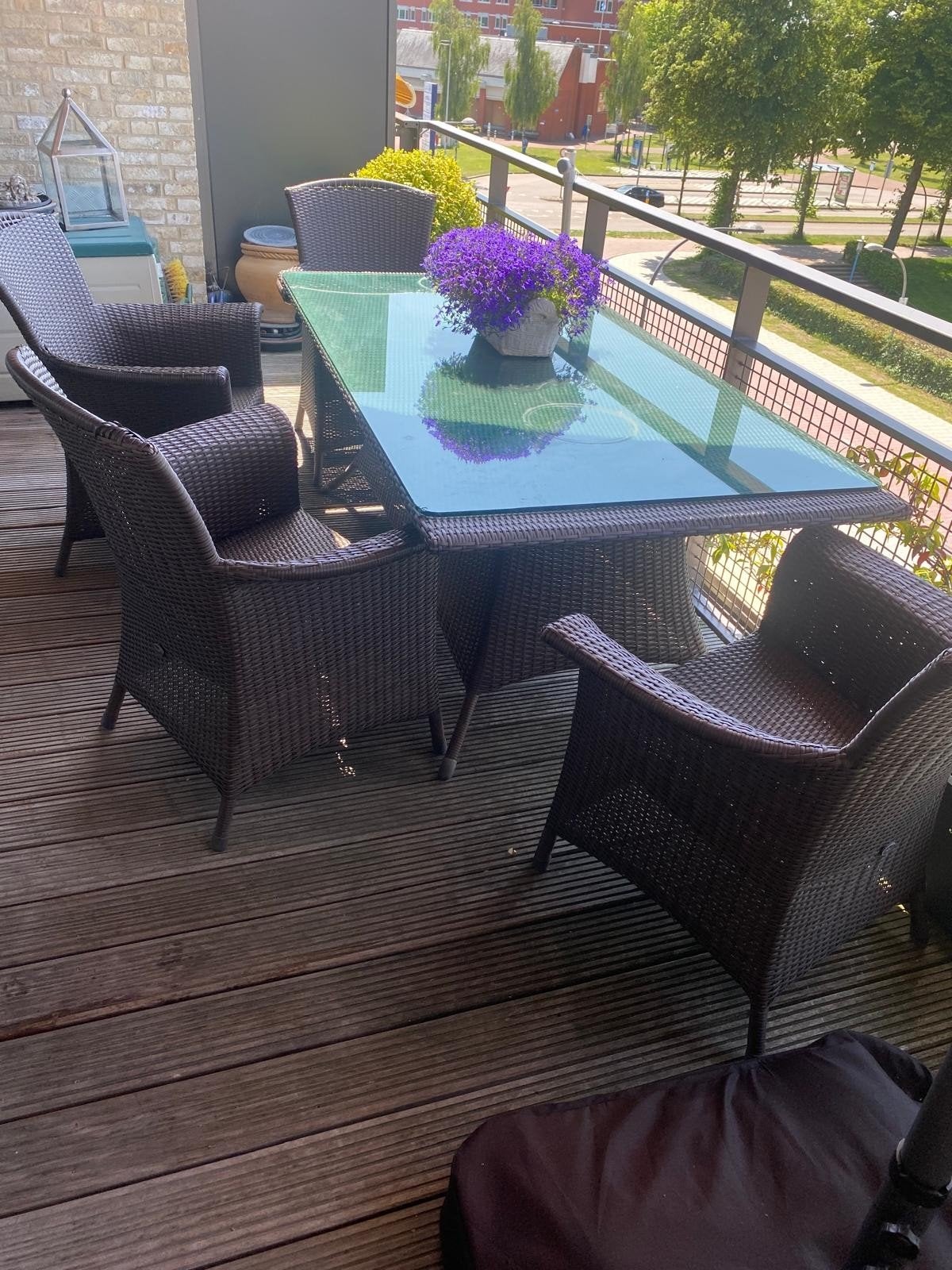 Mooie wicker tuinset tafel met 4 stoelen en glasplaat, Ophalen, 4 zitplaatsen, Gebruikt, Wicker