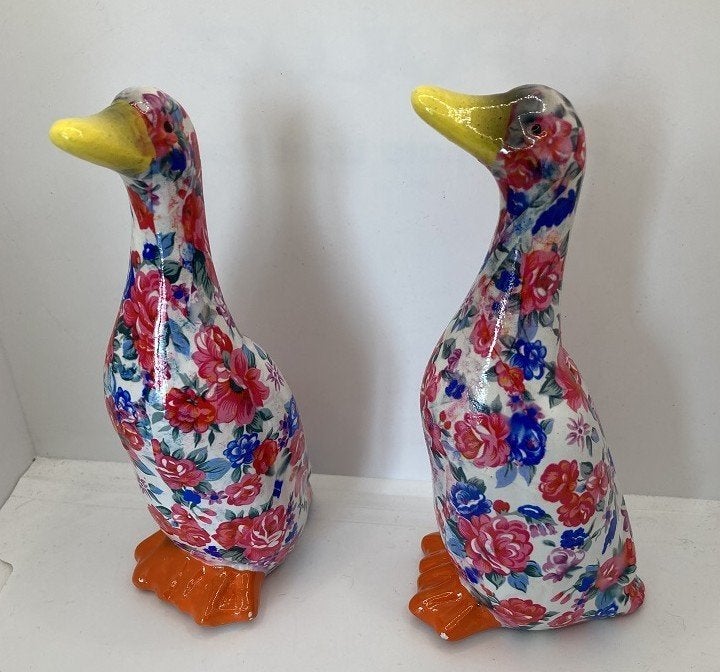 SPAARPOT EEND RIJK GEDECOREERD MET BLOEMEN 17,5 CM NIEUW, -, Nieuw, Ophalen of Verzenden, Dier