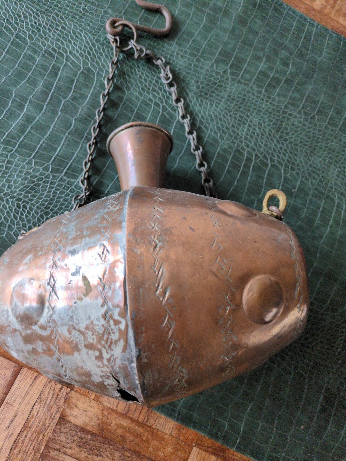 Antieke Koperen Waterfles met Ketting - Decoratief, Ophalen of Verzenden