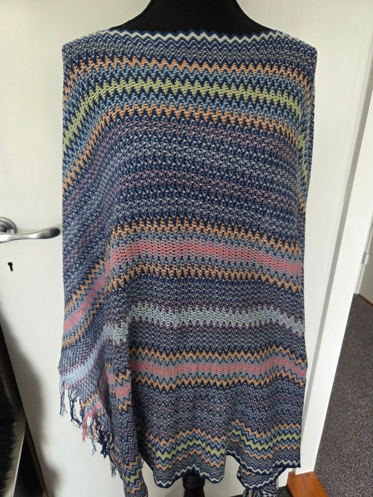 Missoni poncho, Verzenden, Maat 46/48 (XL) of groter, Missoni, Pashmina