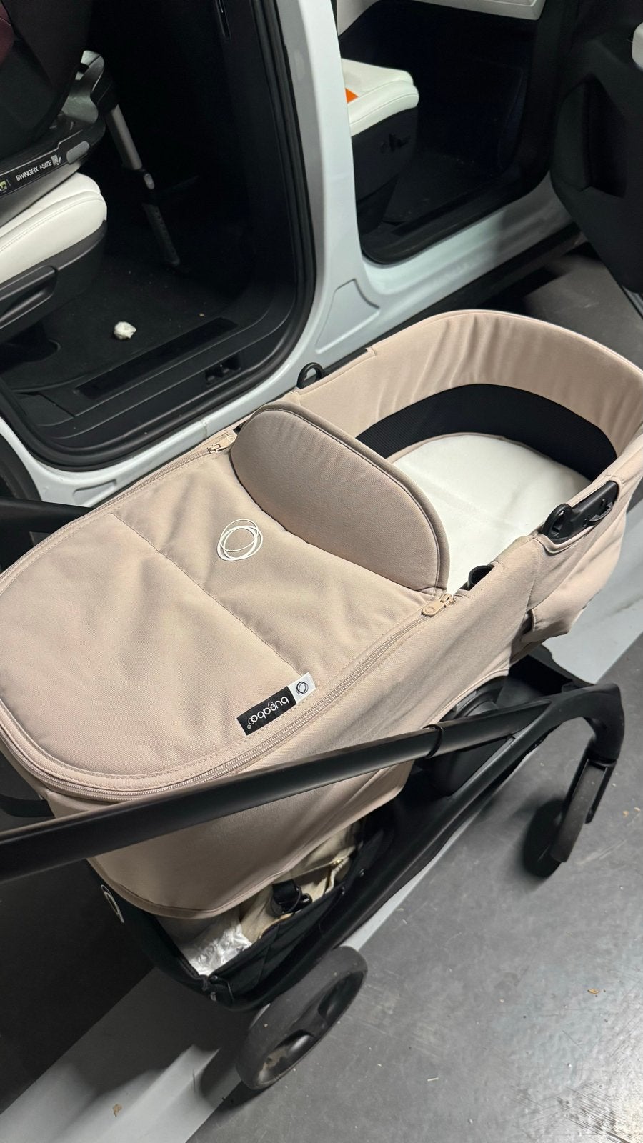 Bugaboo Dragonfly Taupe Desert Wieg, Kinderwagen, Bugaboo, Ophalen of Verzenden, Zo goed als nieuw