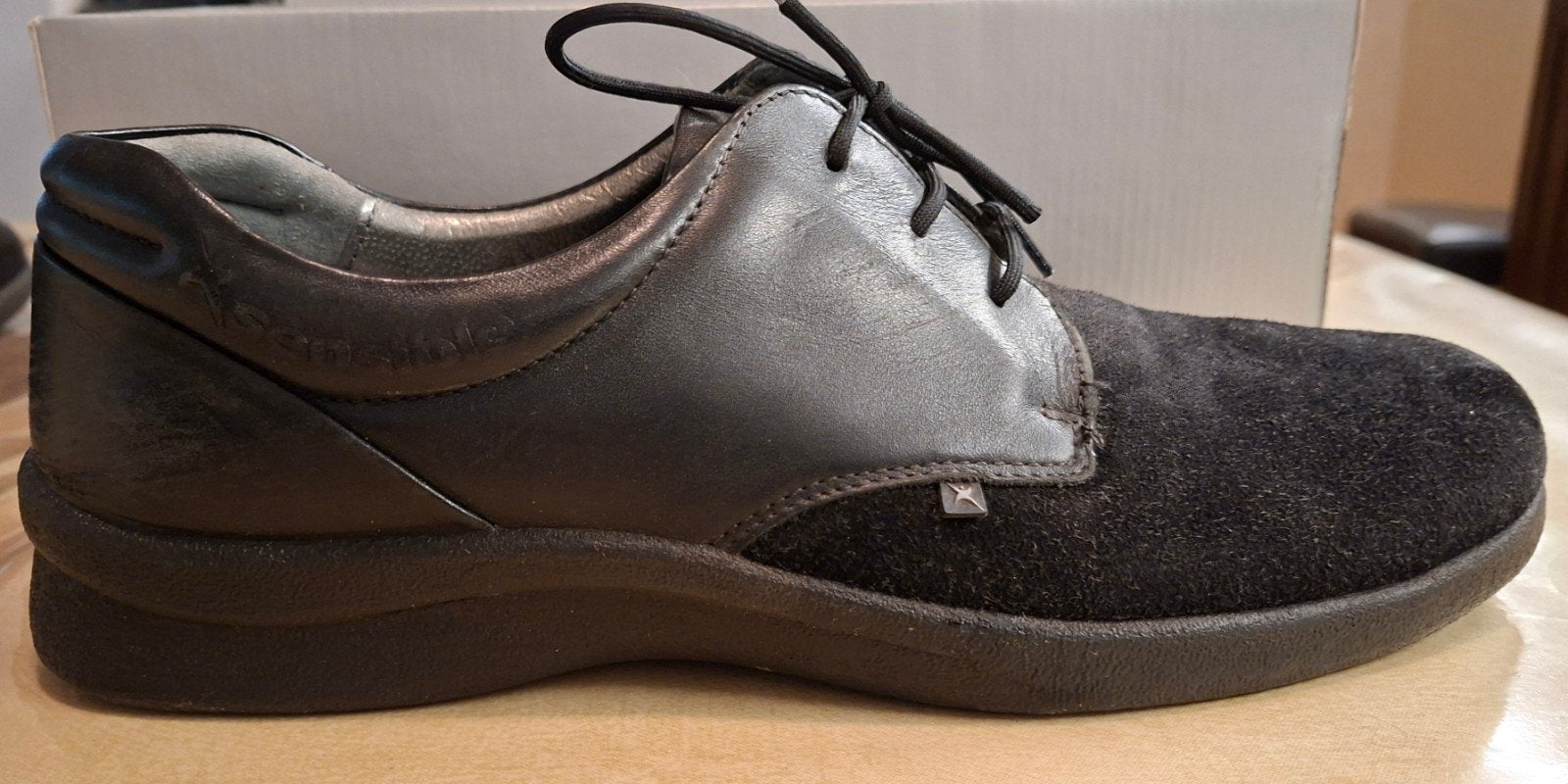 Xsensible dames veterschoen 42 zwart, geheel stretch, Ophalen of Verzenden, Zo goed als nieuw, Zwart, Sneakers of Gympen