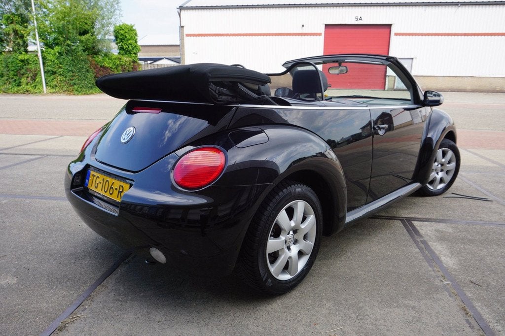 Volkswagen New Beetle Cabriolet 1.6, Auto's, Volkswagen, Gebruikt, 4 cilinders, Cabriolet, 4 stoelen