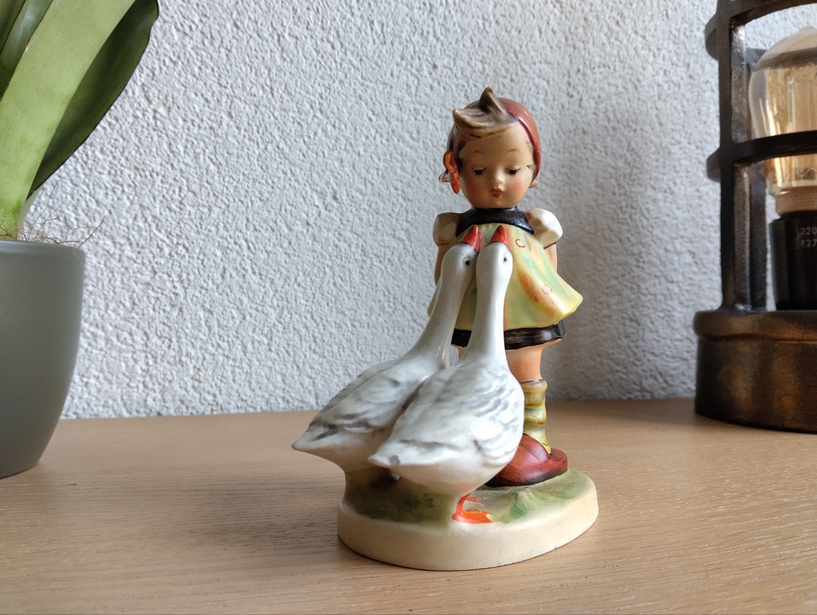 TMK-2 Full Bee FB (1950-1955) -Meisje met ganzen Hummel 12cm, Ophalen