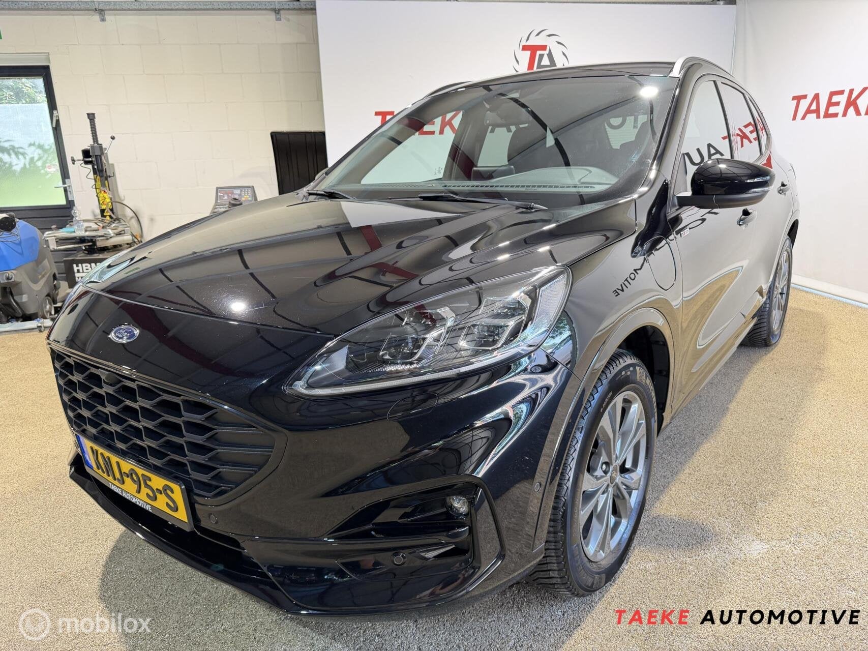 Ford Kuga 2.5 PHEV ST-Line X Clima/Cruise/Camera/225PK, Gebruikt, Euro 6, Zwart, Plug-in hybride