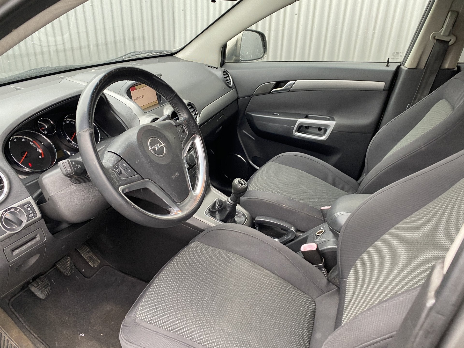 Opel Antara 2.4-16V Temptation A/C, CC, Stoelvw, PDC, LM, Tr, Auto's, Stof, Gebruikt, 4 cilinders, Beige