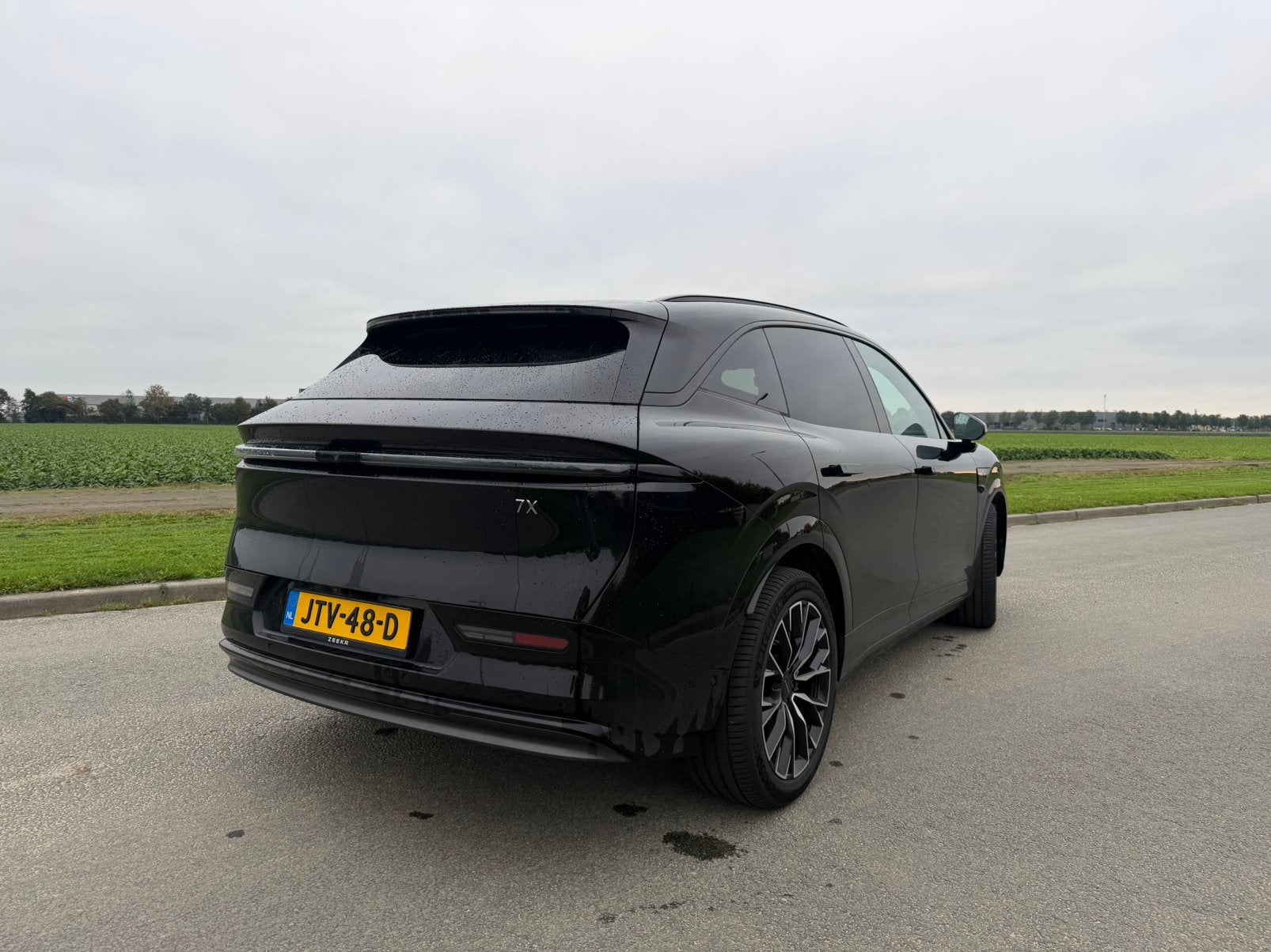 ZEEKR 7X 100 kWh 421pk 2026 Zwart 615 WLPT incl BTW, Auto's, Automaat, Dealer onderhouden, Achterwielaandrijving, 2000 kg
