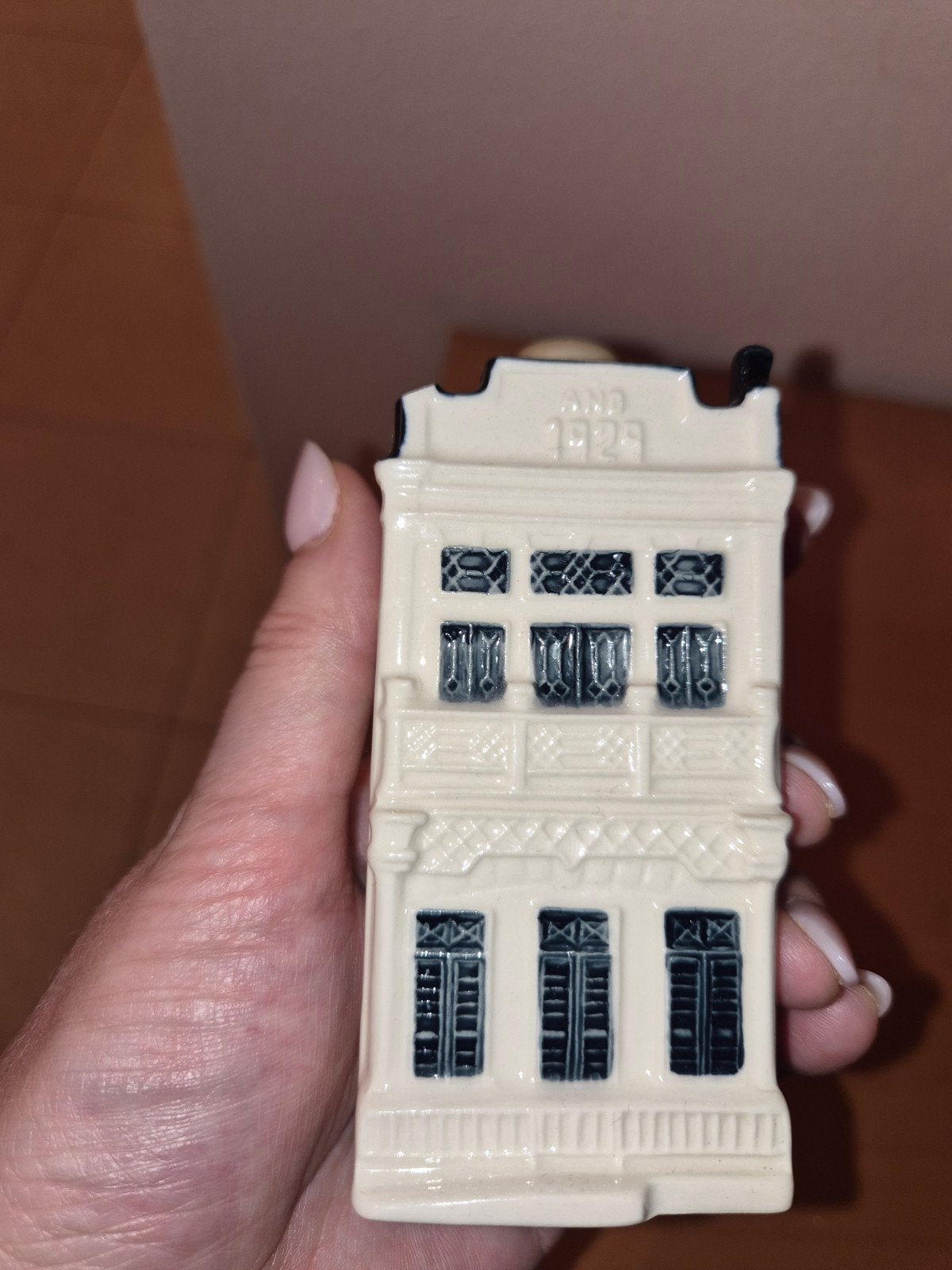 KLM huisje 103, Verzamelen, KLM Huisjes, Ophalen of Verzenden, Nieuw, Paleis of Waag, Gevuld