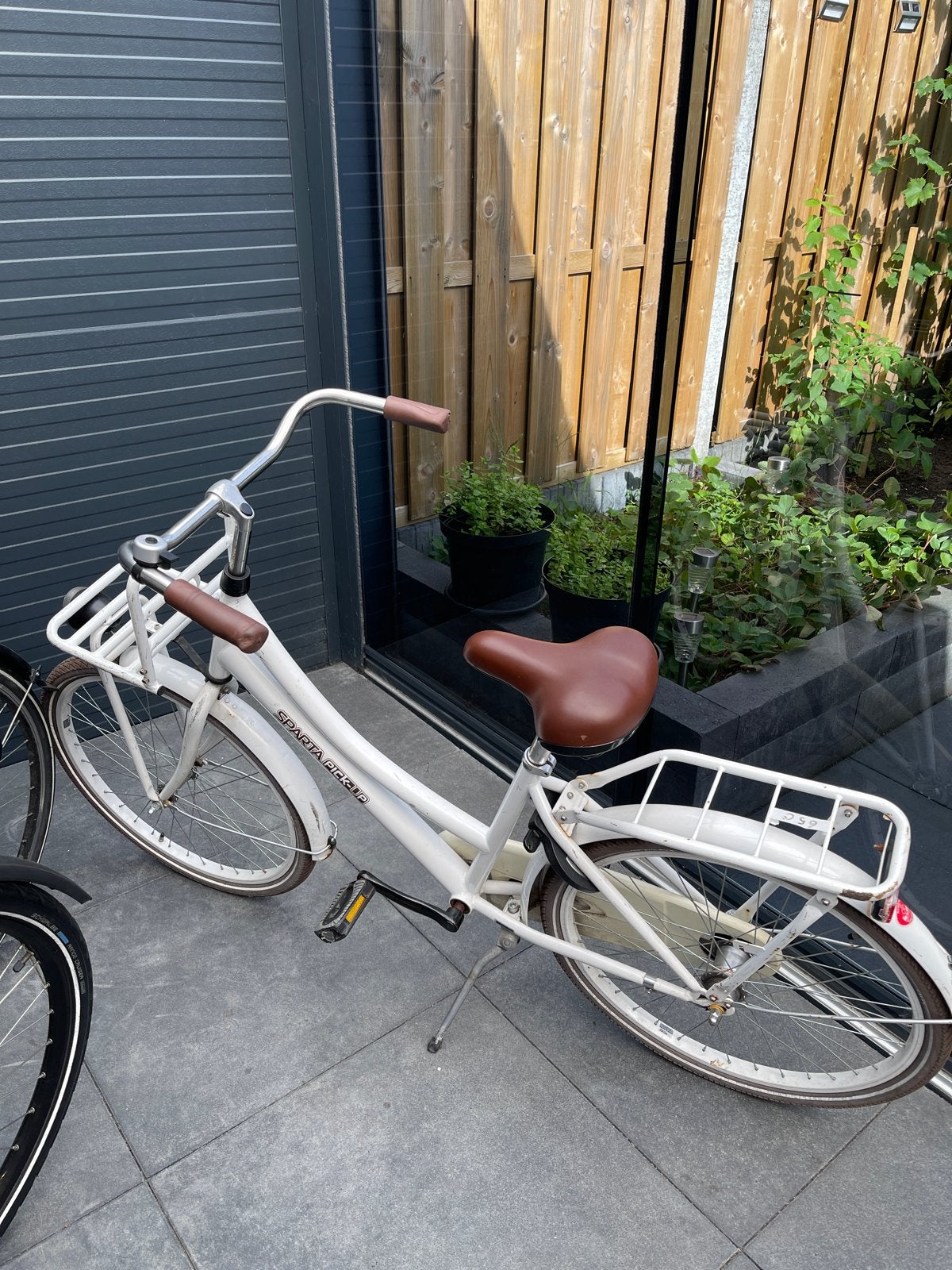 Sparta Pick-Up kinderfiets Wit met Bruin Zadel, Ophalen of Verzenden, Gebruikt, 20 inch of meer
