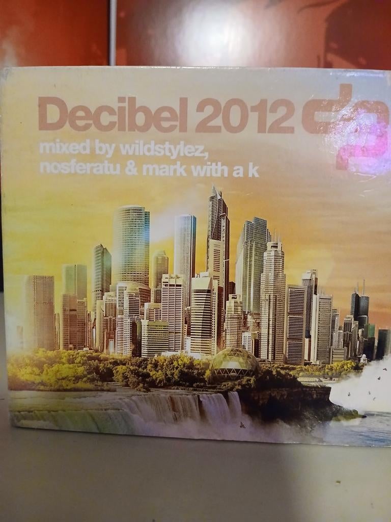 Decibel 2012, Ophalen of Verzenden, Zo goed als nieuw, Dance Populair