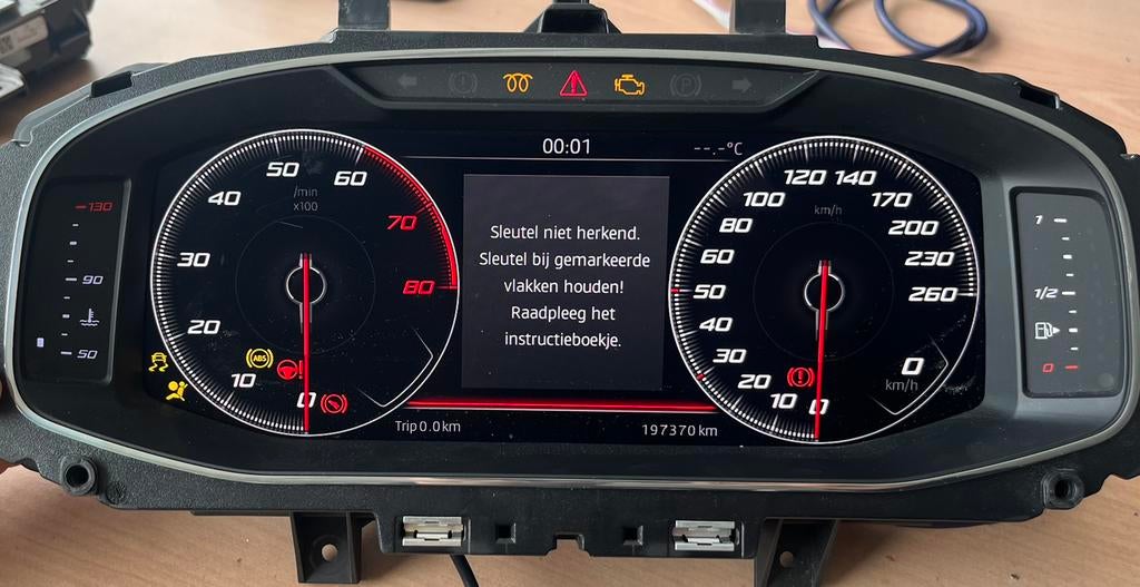 Seat Virtual Digitale Cockpit – 5F0920790, Auto-onderdelen, Dashboard en Schakelaars, Ophalen, Gebruikt, Seat