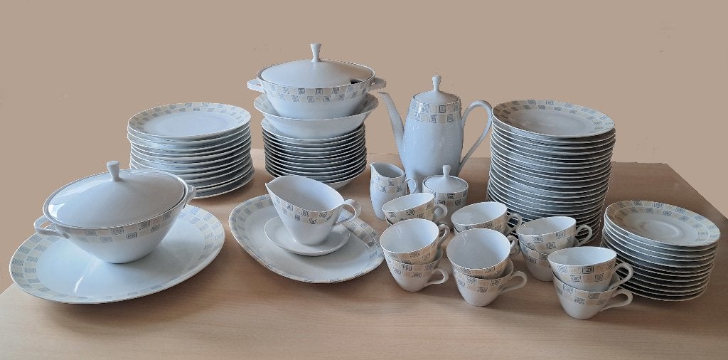 Volledig eet+koffieservies Bavaria Winterling Marktleuthen, Ophalen, Overige merken, Vintage, Zo goed als nieuw