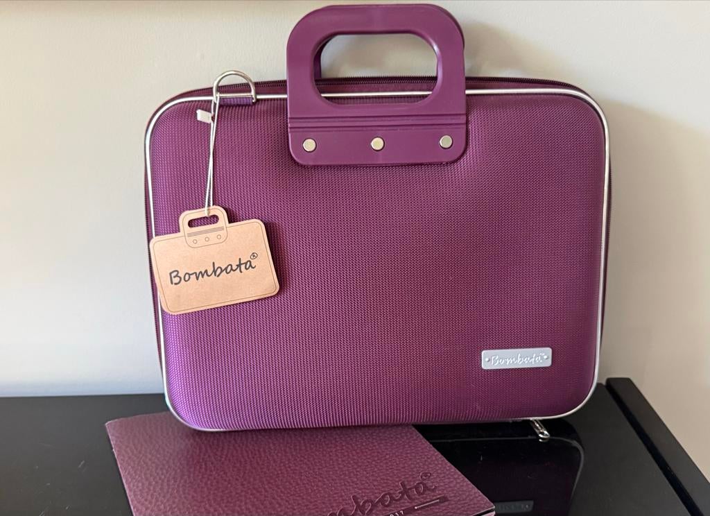 Bombata Laptoptas Nylon 13 inch - Violet, Computers en Software, Laptoptassen, Gevoerd laptopvak, Nieuw, Aktetas, Ophalen of Verzenden