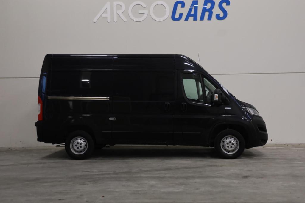 Peugeot Boxer 2.2 BlueHDi 140PK L3/H2 ZWART NAVI CAMERA PDC, Voorwielaandrijving, Stof, Gebruikt, Zwart
