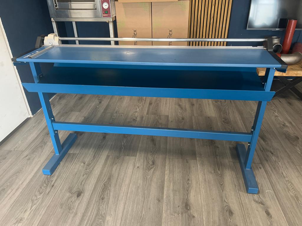 Dahle 558 Tekenmachine / Snijmachine, Doe-het-zelf en Verbouw, Tekentafels, Gebruikt, 150 tot 170 cm, Ophalen of Verzenden