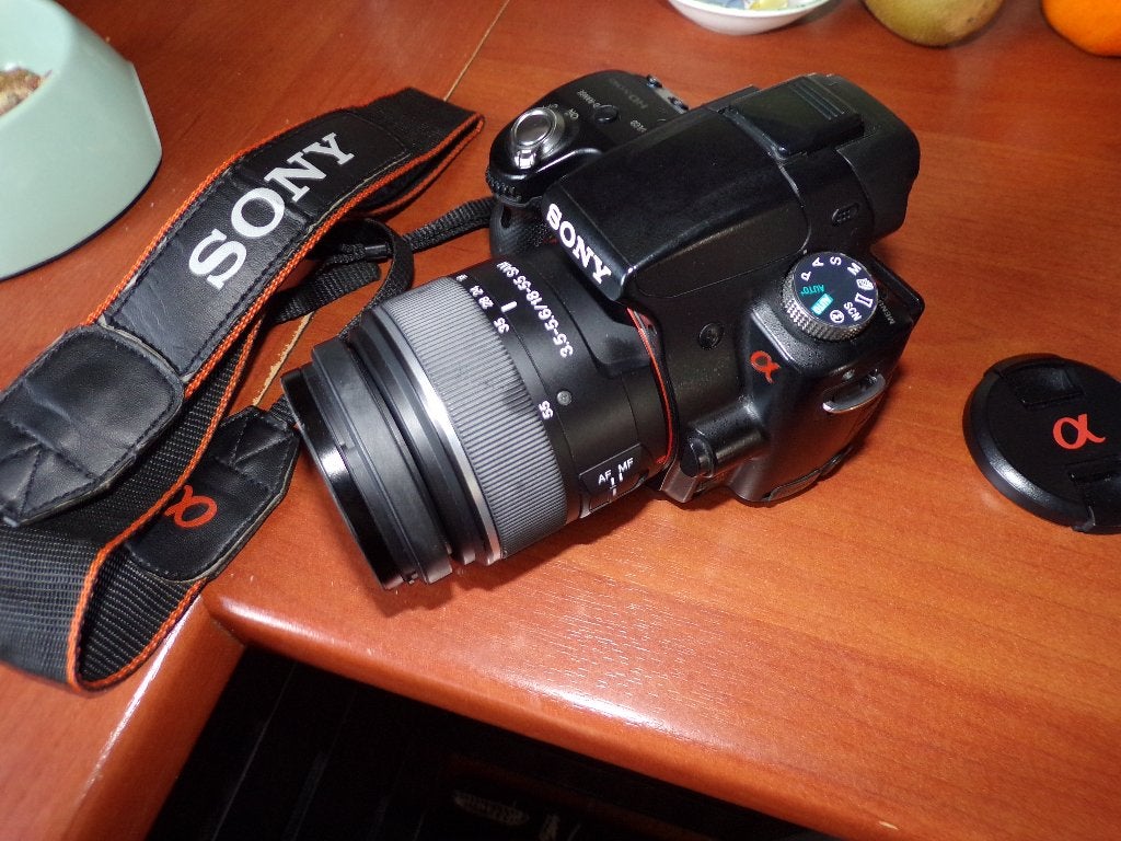 Sony A55 SLT met 2 lenzen, Audio, Tv en Foto, Fotocamera's Digitaal, Geheugenkaart, Spiegelreflex, 16 megapixels, Ophalen of Verzenden