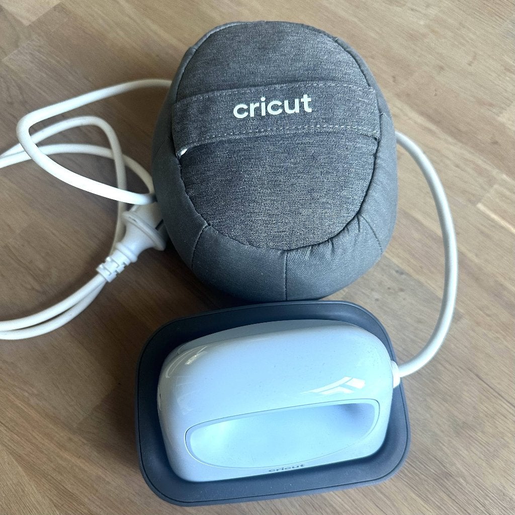 Cricut Hat Press, Ophalen of Verzenden, Zo goed als nieuw, Gereedschap of Toebehoren, Cricut