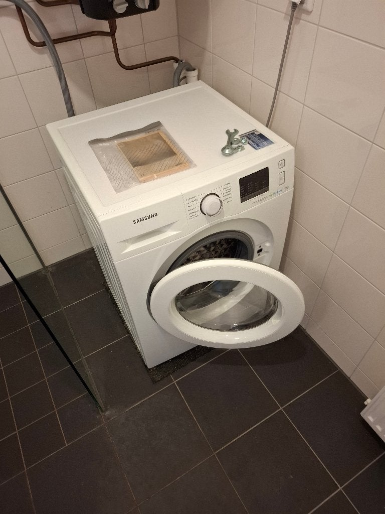 Samsung wasmachine 7kg, Ophalen, Zo goed als nieuw, 85 tot 90 cm, 1200 tot 1600 toeren