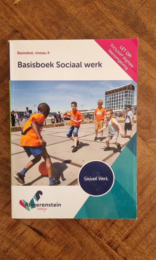 Basisboek Sociaal werk  (Niveau 4), Boeken, Studieboeken en Cursussen, Ophalen of Verzenden, Zo goed als nieuw, MBO, Angerenstein Welzijn