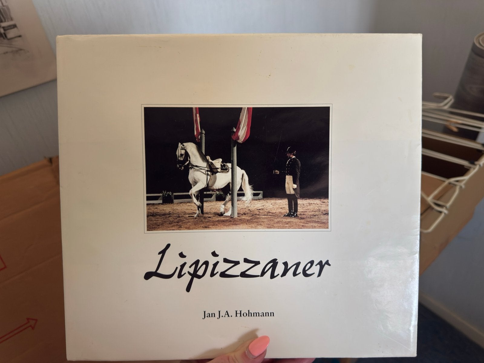 Lipizzaner - Jan J.A. Hohmann (Boek), Ophalen, Zo goed als nieuw, Overige onderwerpen